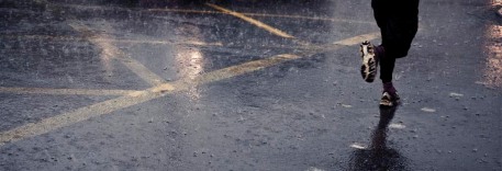 heavy-rain-rainy-rainstorm-storm-weather-british-summer-downpour-precipitation-london-england-uk-runner-road-street-rob-cartwright